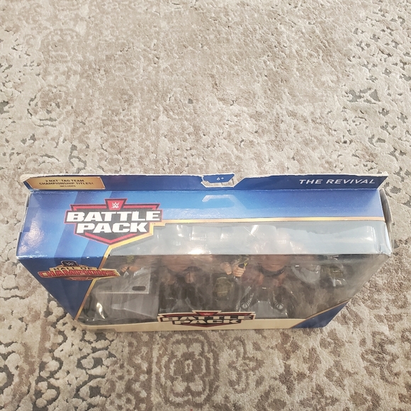 WWE Hall of Champions The Revival Scott Dawson & Dash Wilder Action Figure Pack - Picture 2 of 3